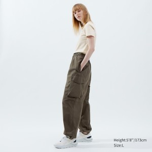 Olive Women Uniqlo U Wide-Fit Parachute Cargo Pants | 6743-VIWNQ