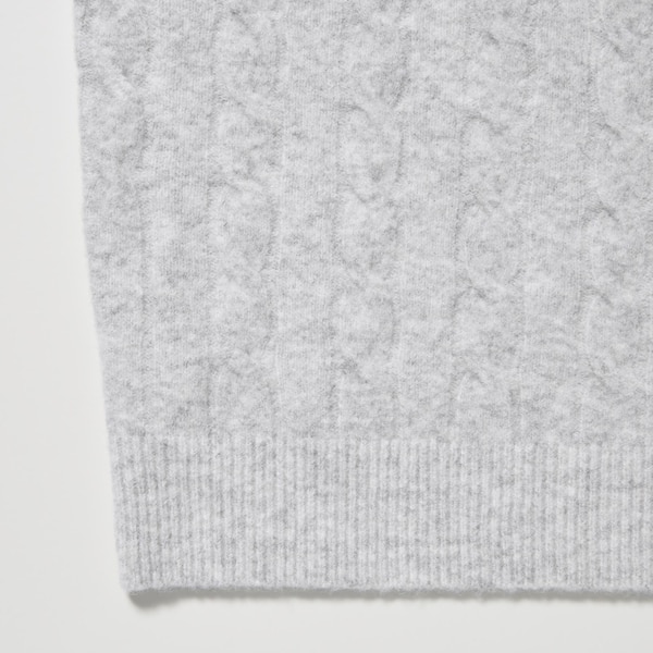 White Men Uniqlo Souffle Yarn Cable Crew Neck Sweaters | 4026-MYCVS