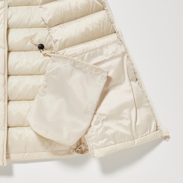 White Women Uniqlo Ultra Light Down Vest | 7092-UGPVQ