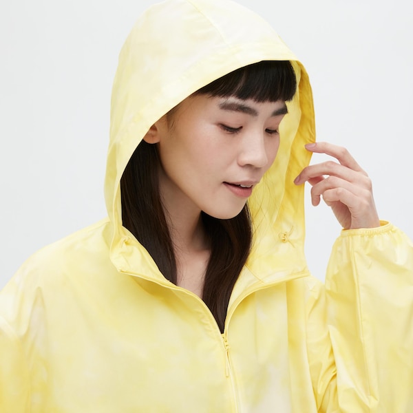 Yellow Women Uniqlo UV Protection Printed Pocketable Parka | 5406-FJIUA